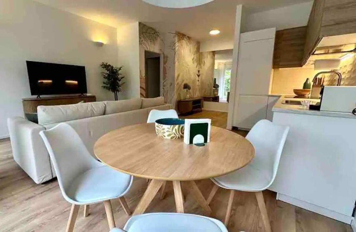 Luxury 2 Bedroom Apartament, Close To San Siro, Fiera And 10 Min Metro To Duomo Милан Экстерьер фото