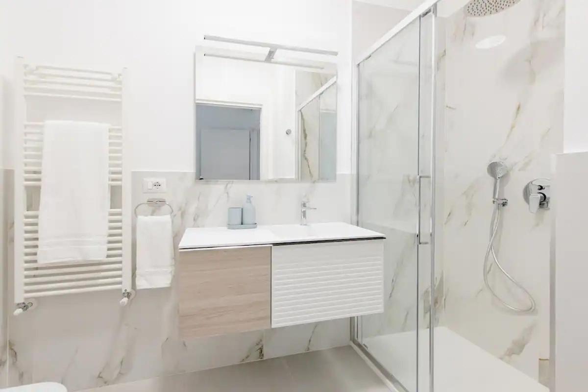 Luxury 2 Bedroom Apartament, Close To San Siro, Fiera And 10 Min Metro To Duomo Милан Экстерьер фото